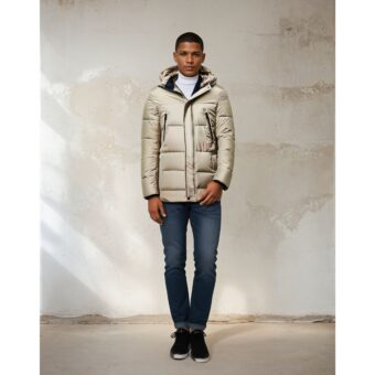 Halblange, warme Daunenjacke mit Kapuze und mehreren Taschen